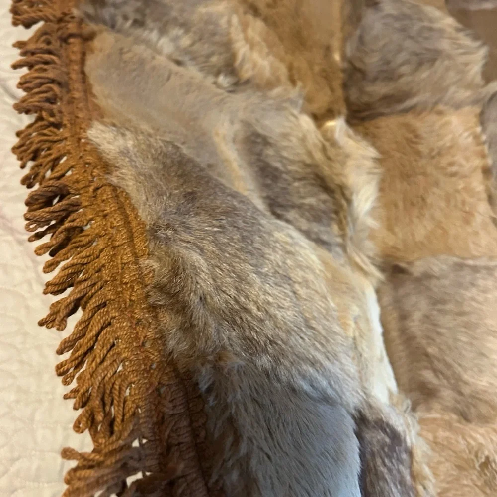 Authentic Kangaroo Rug - Picture 4 of 9